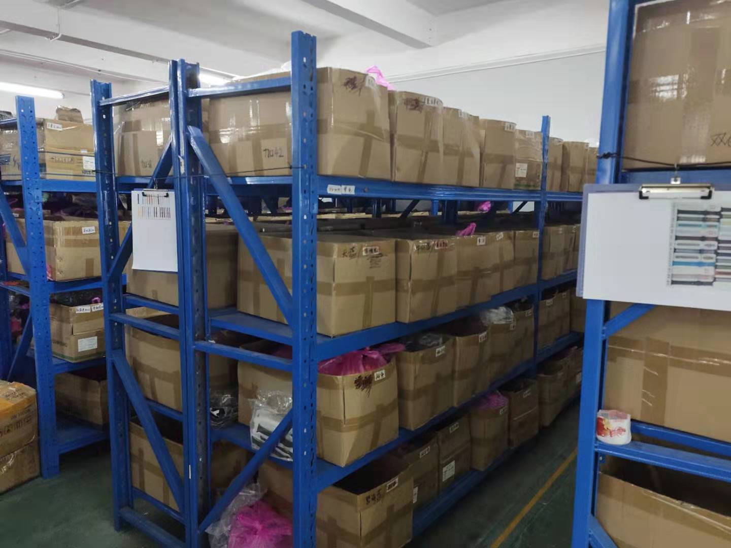 Warehouse for stocks