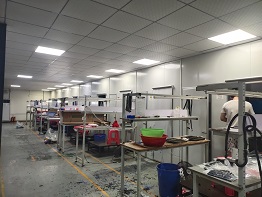 Compression Molding Machine